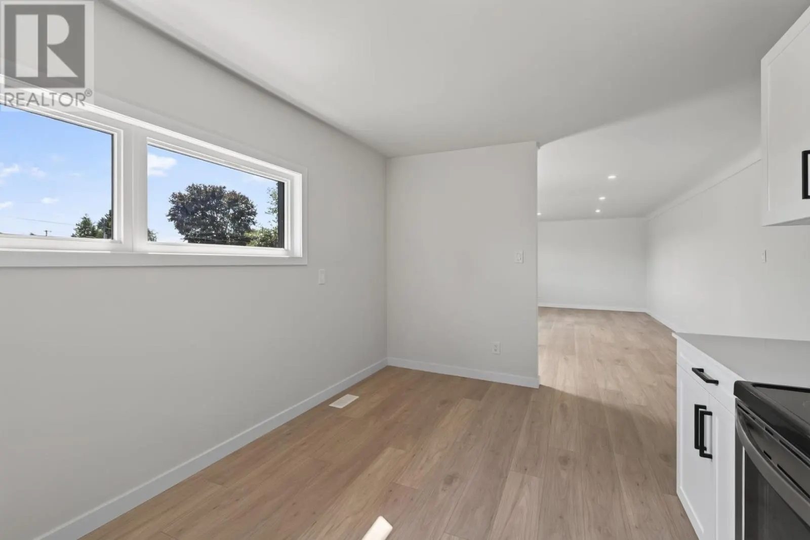 262 Kingsford RD