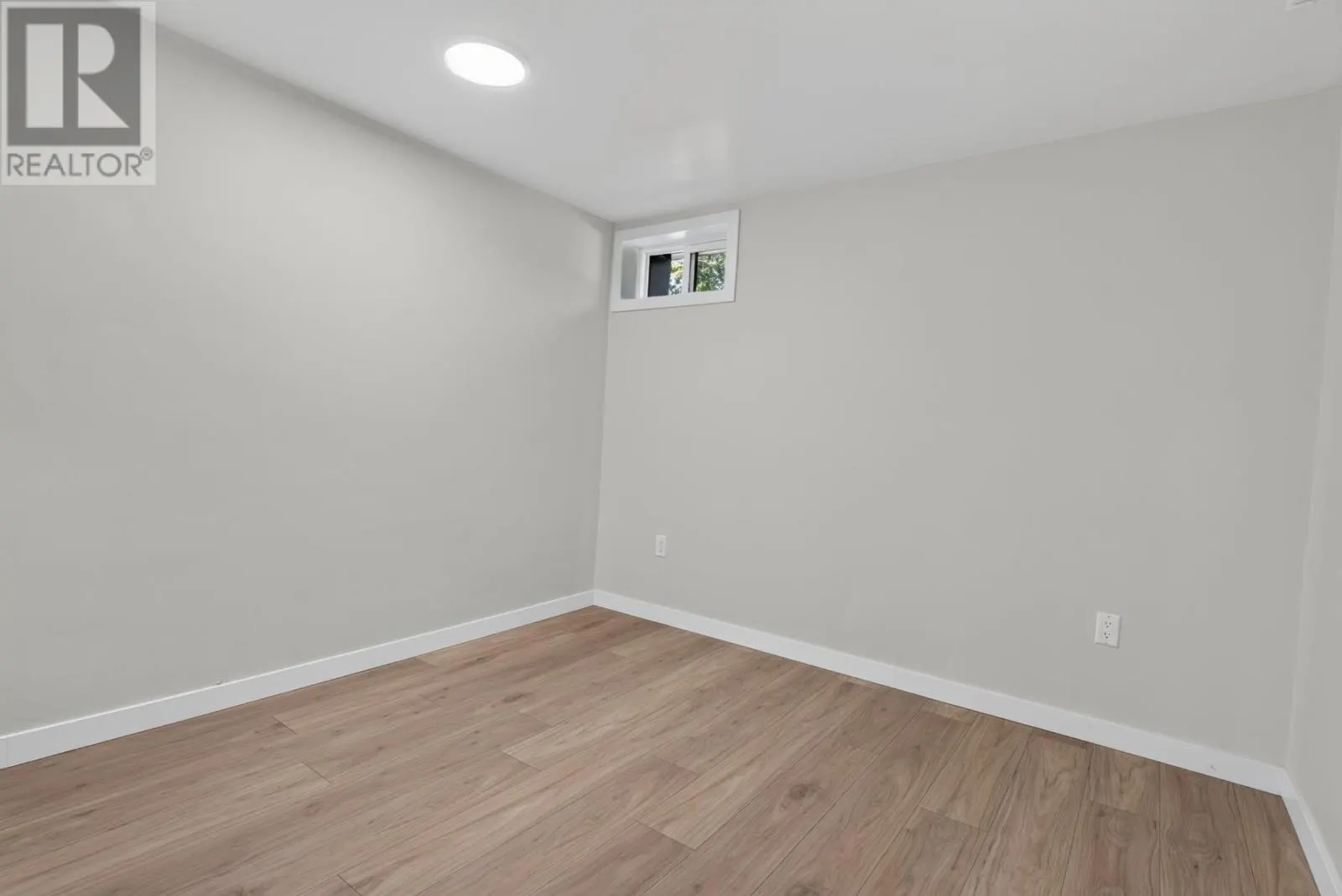 262 Kingsford RD