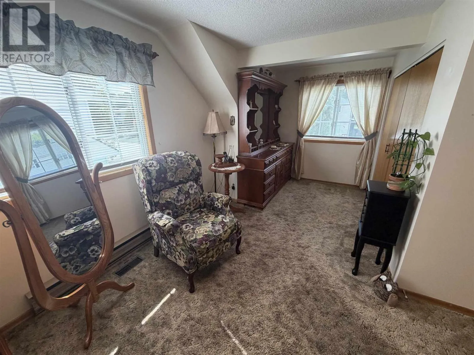 22 Birch RD