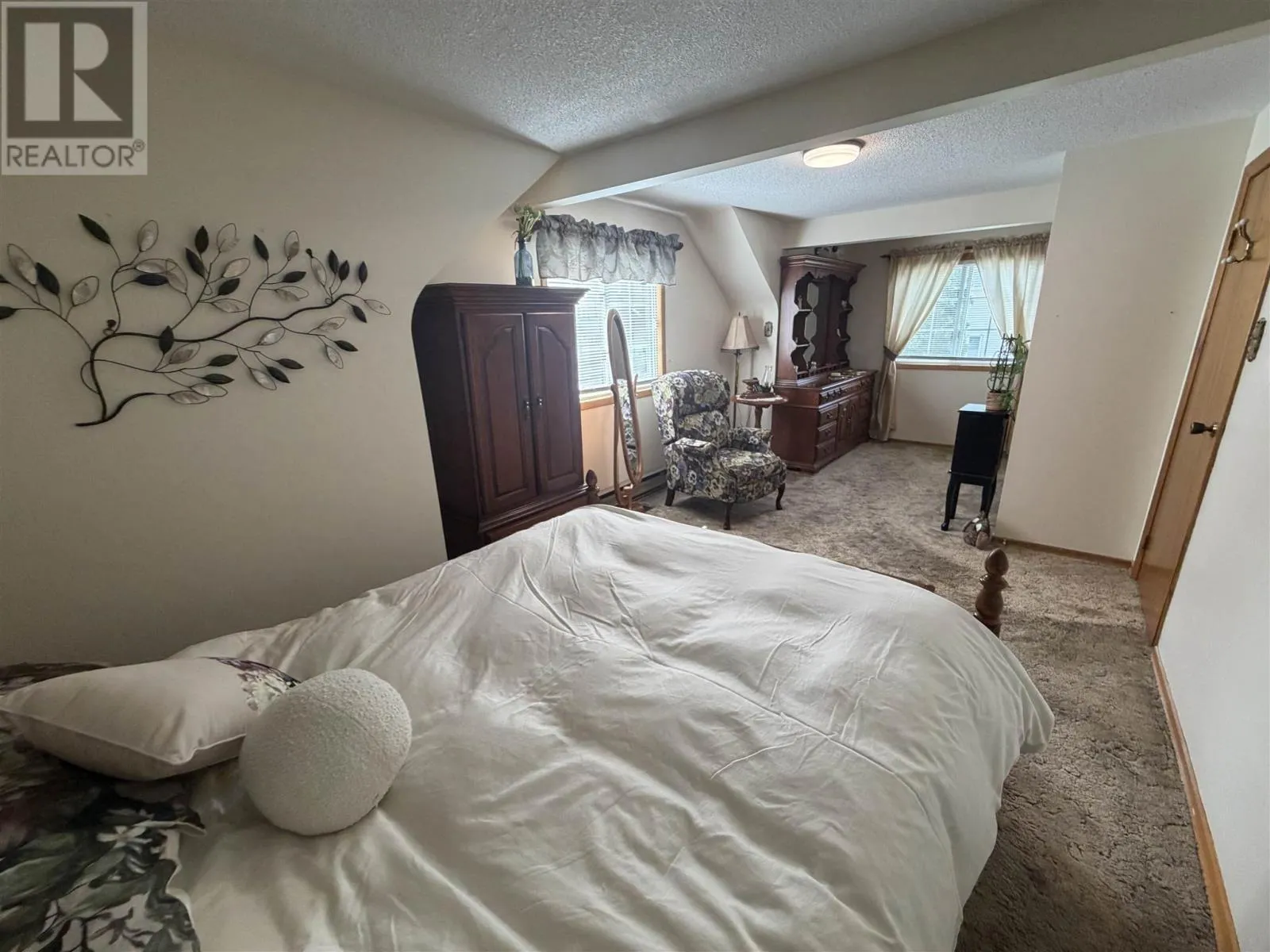 22 Birch RD