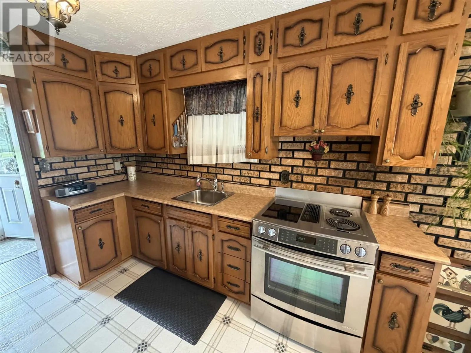 22 Birch RD