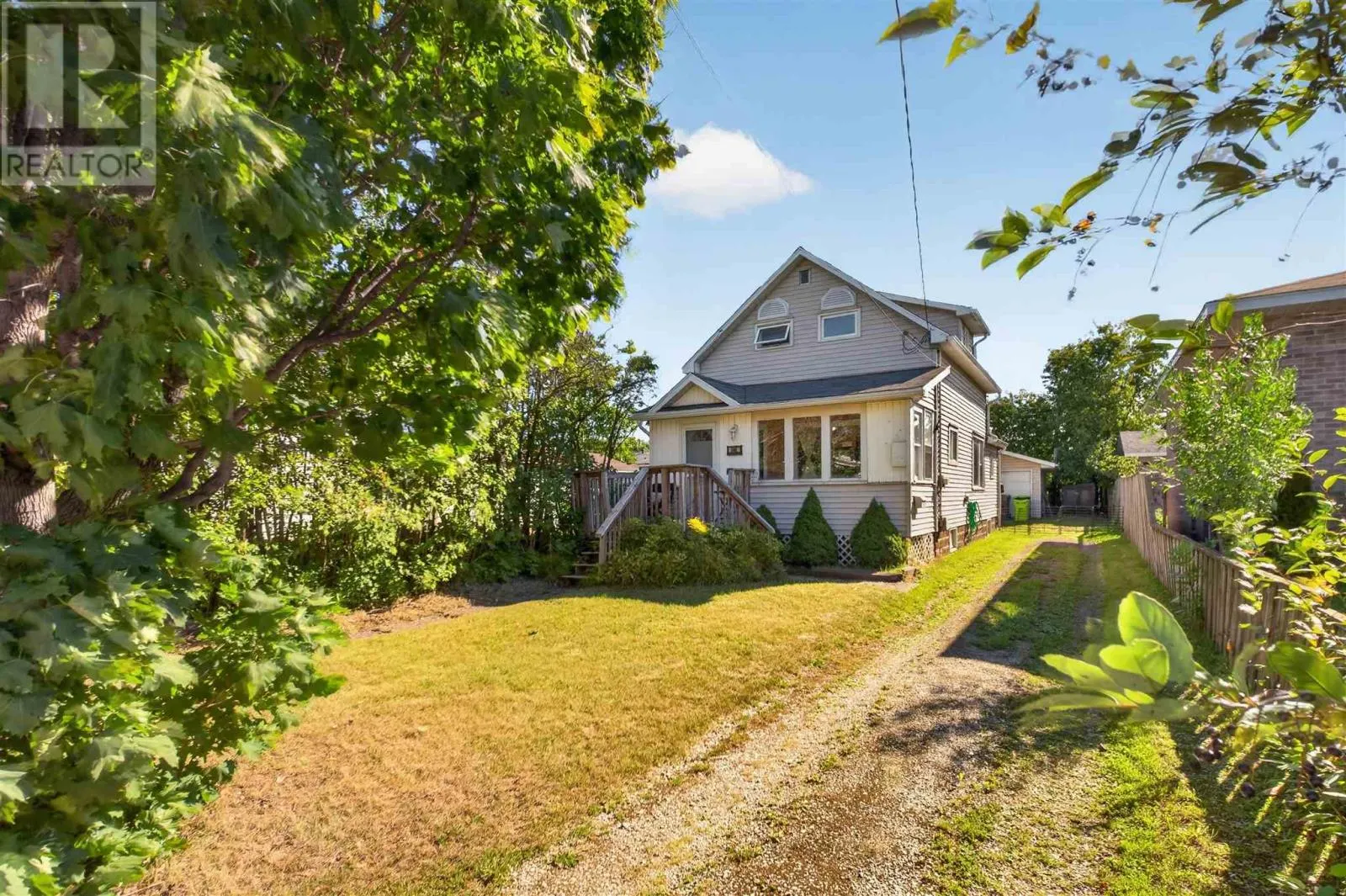 566 Northland RD