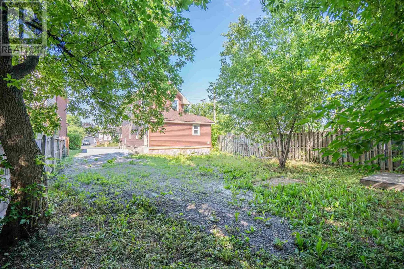 216 Goulais AVE