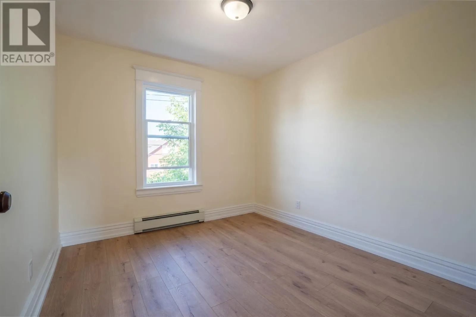 216 Goulais AVE