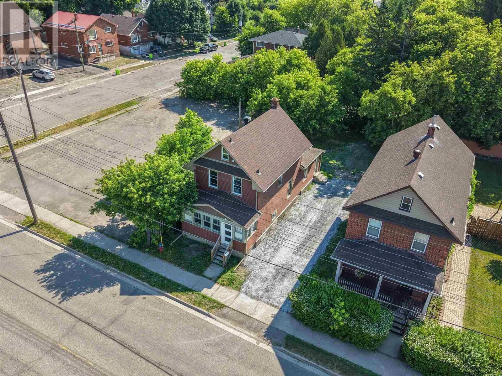 216 Goulais AVE