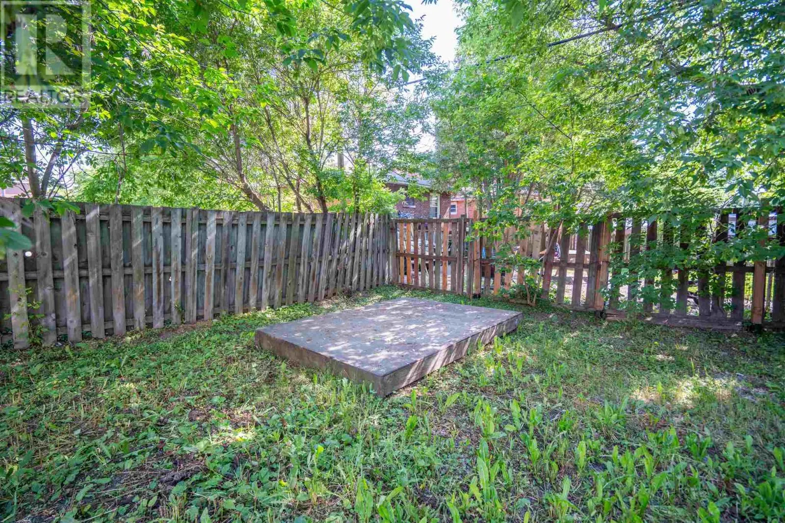 216 Goulais AVE