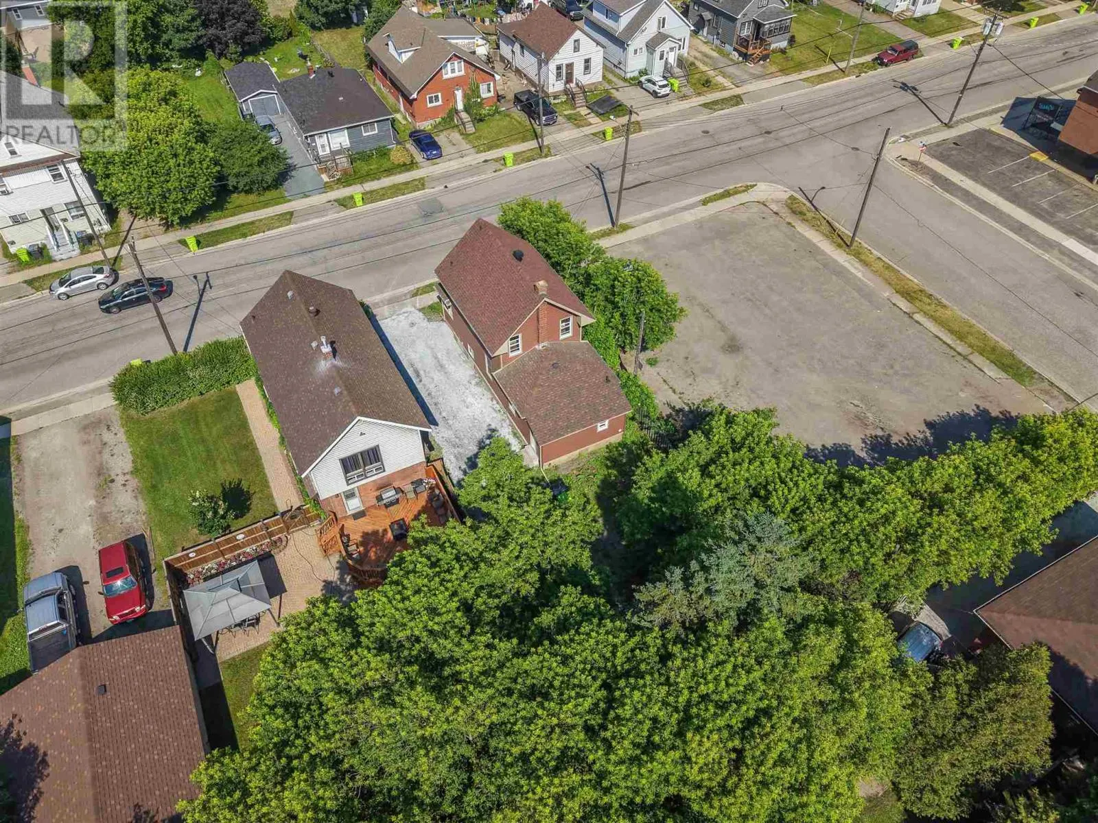 216 Goulais AVE