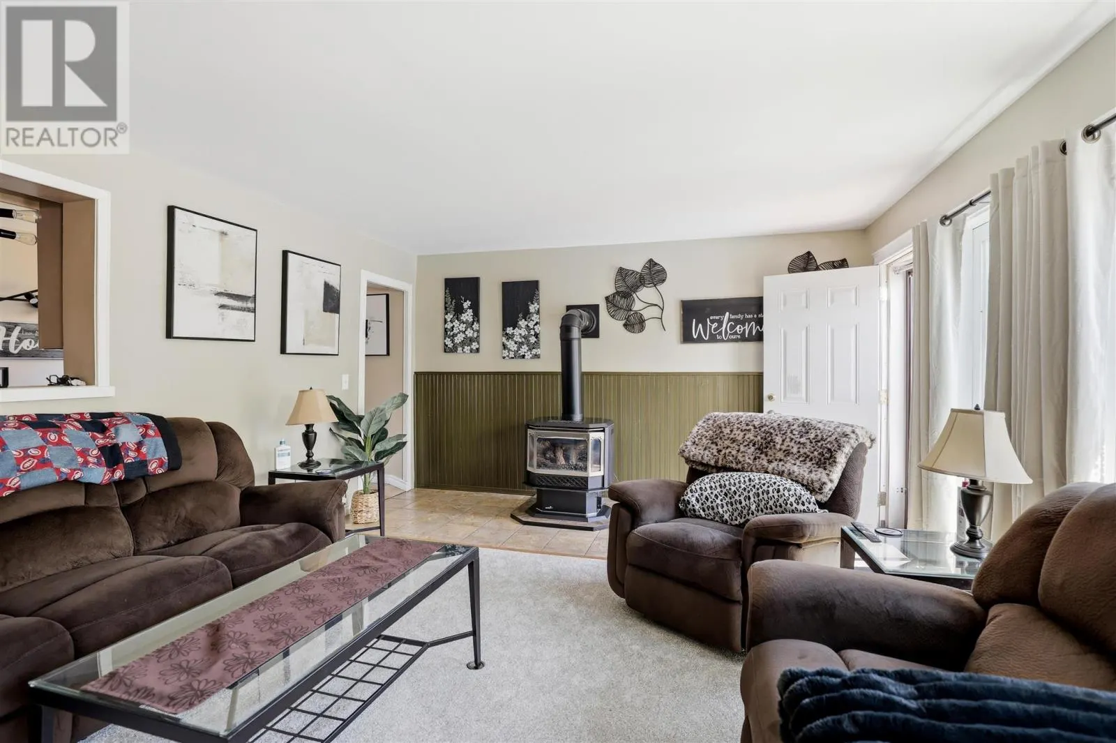 133 Grosvenor AVE