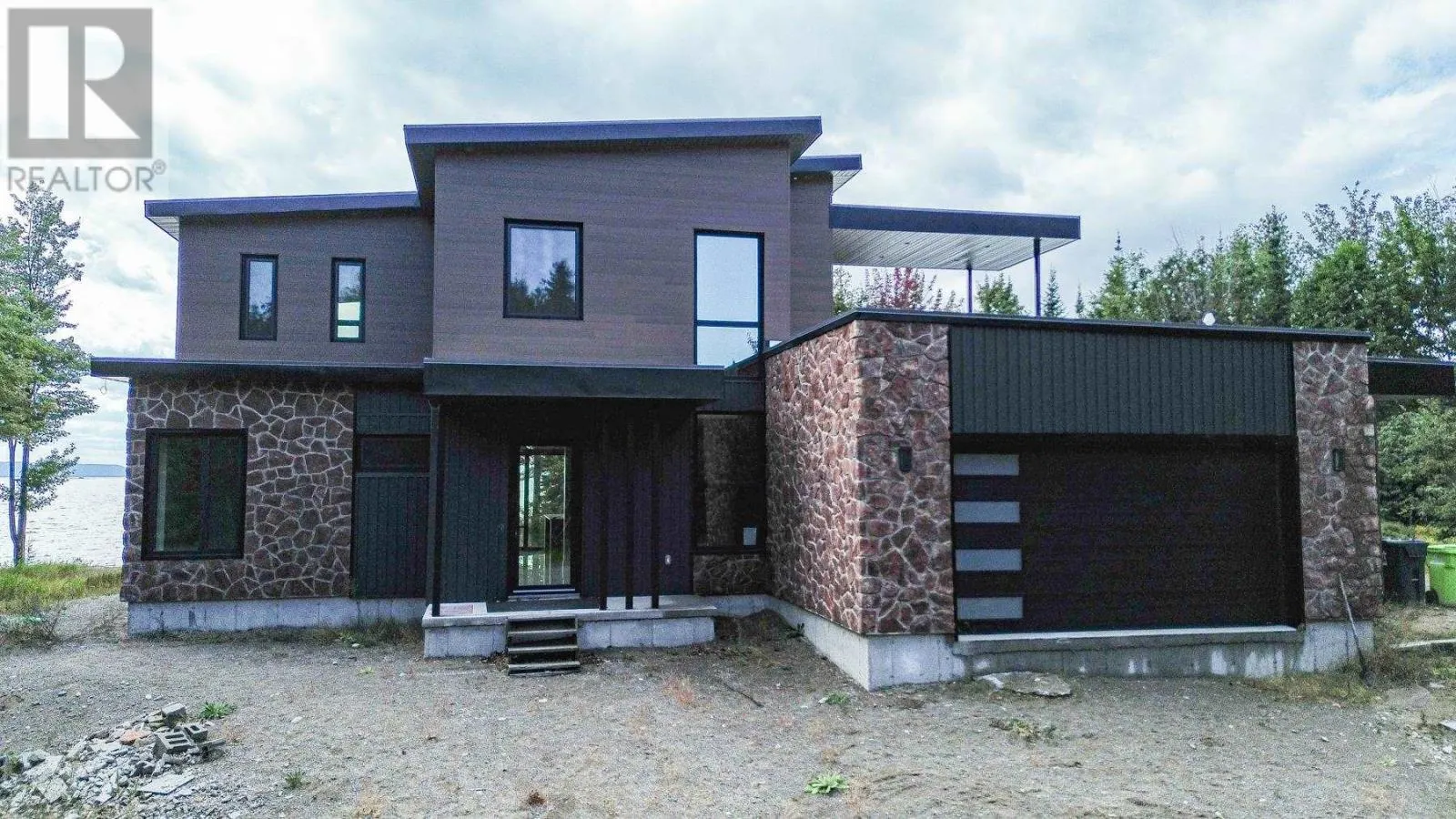 937 Sunnyside Beach RD