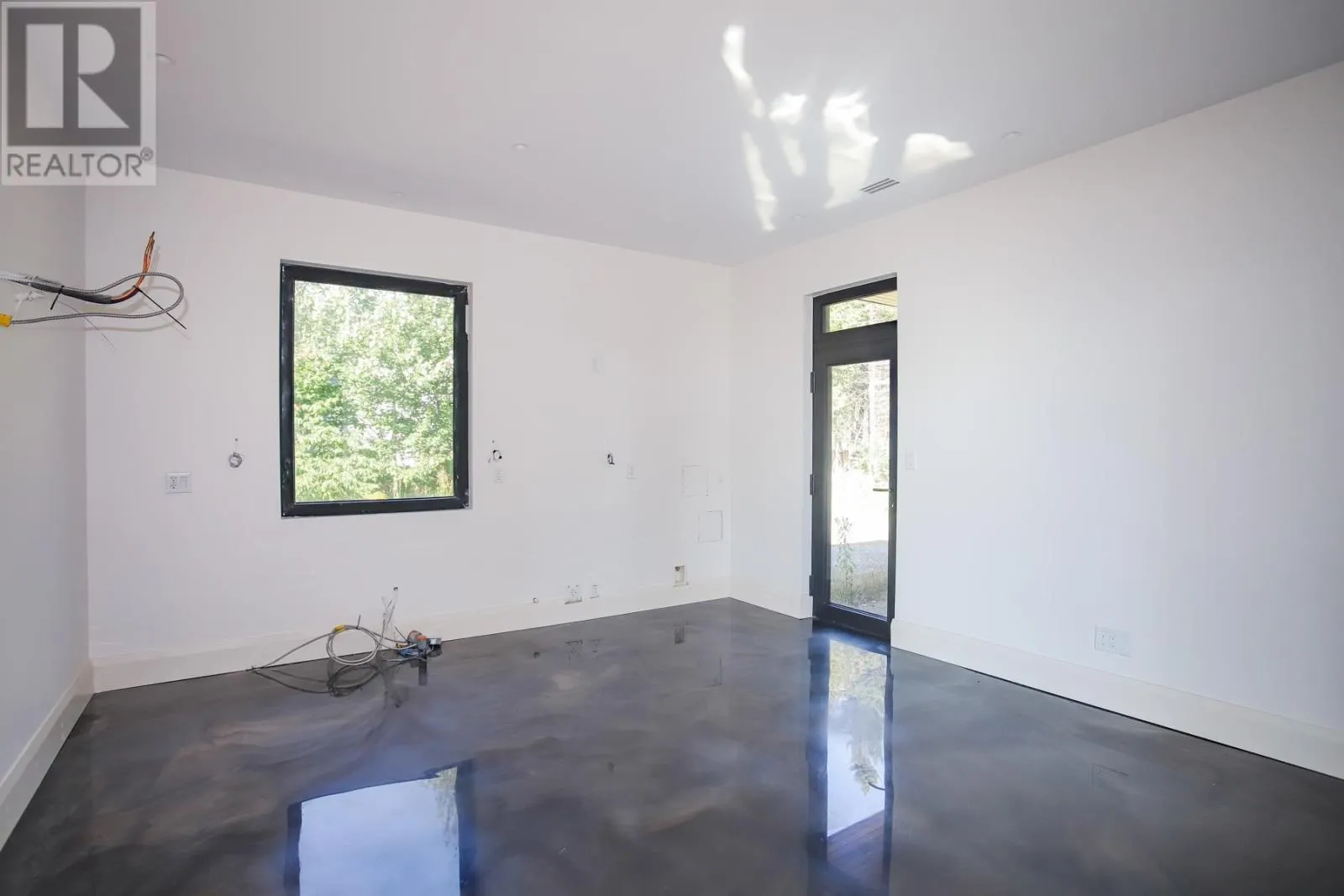 937 Sunnyside Beach RD