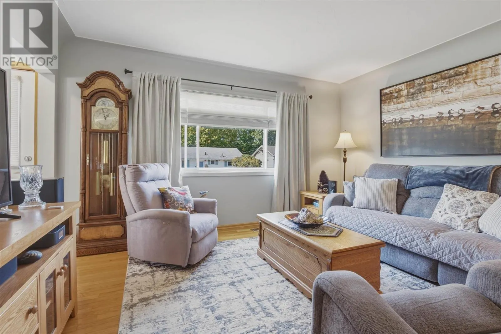260 Mississagua AVE