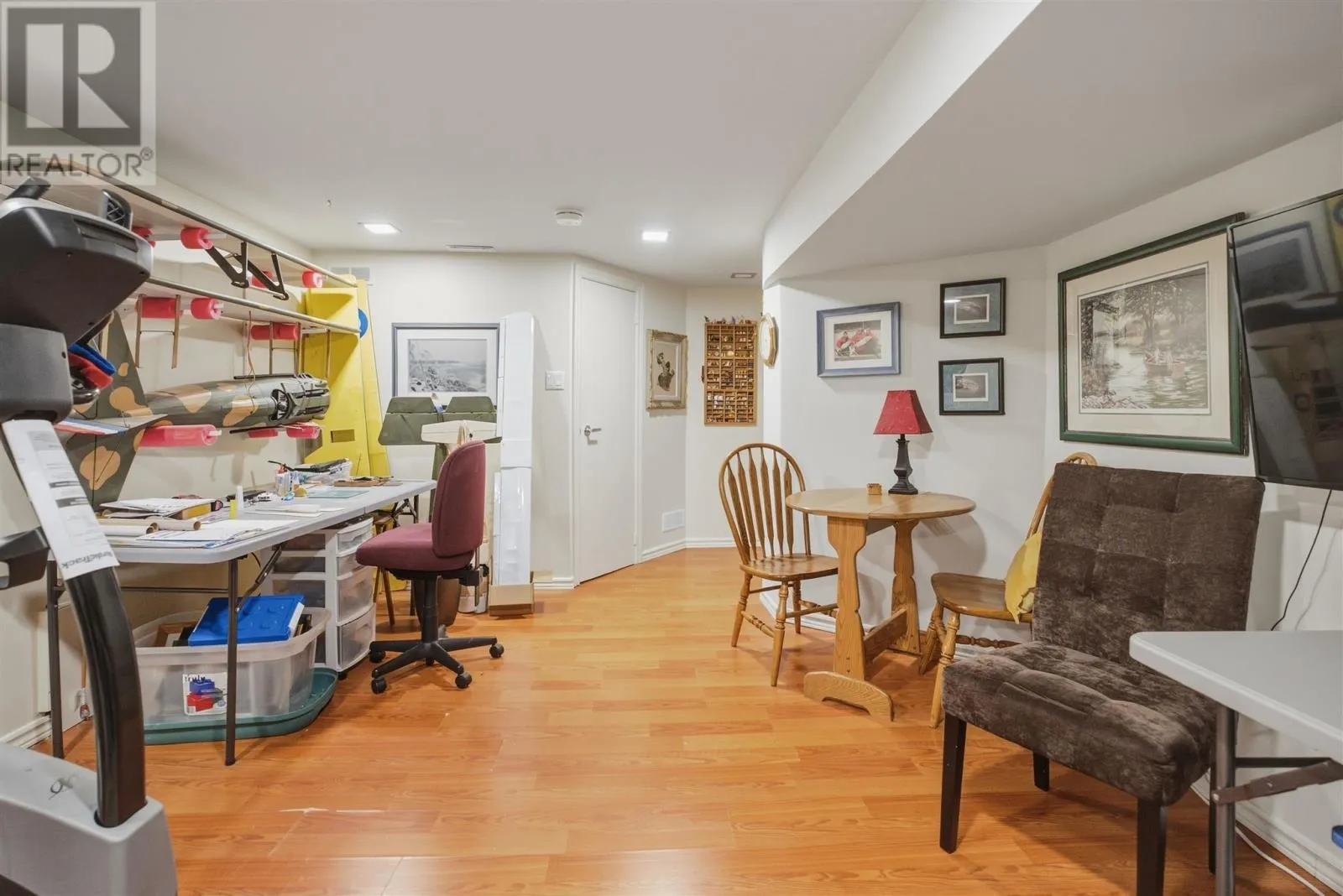 260 Mississagua AVE