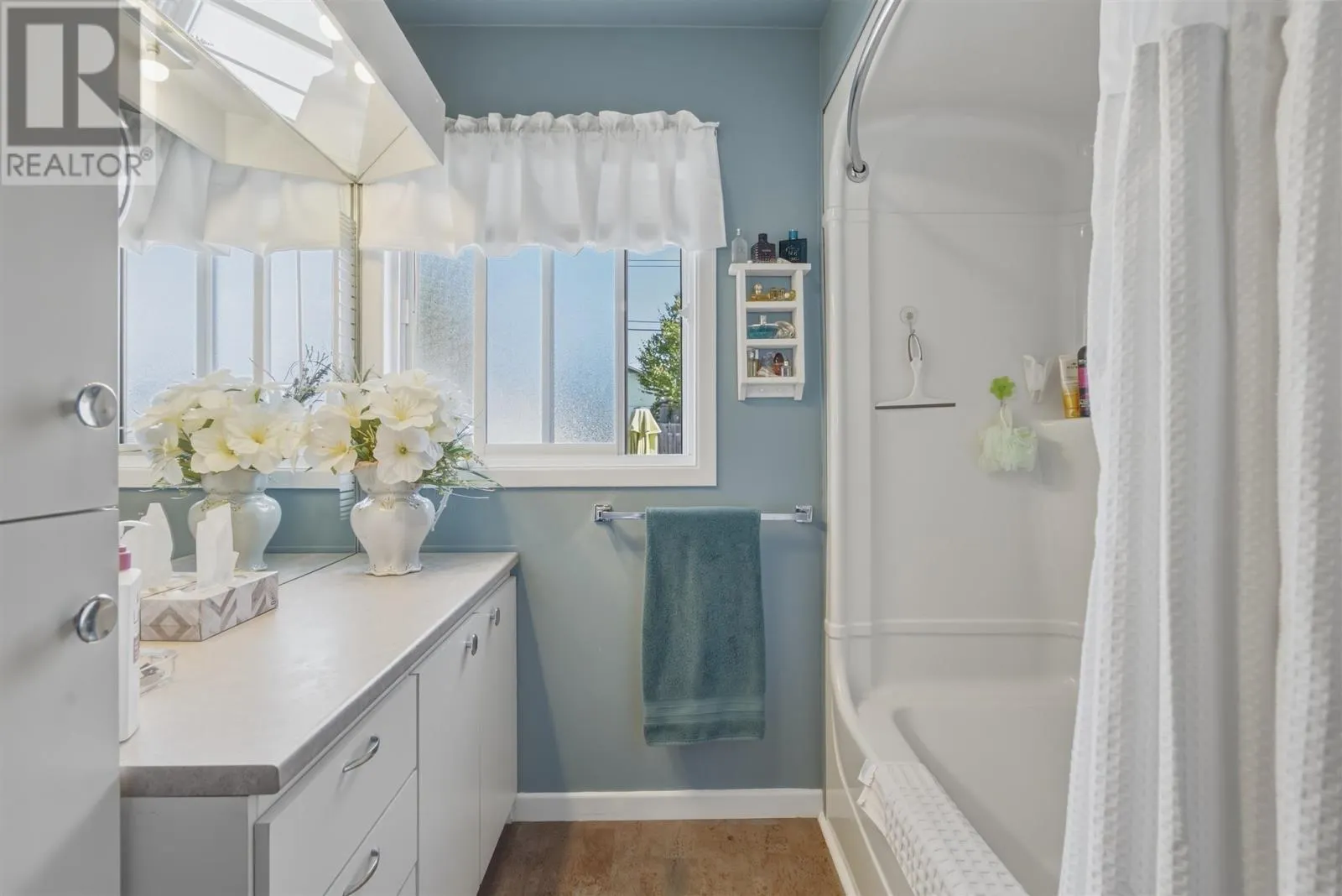260 Mississagua AVE