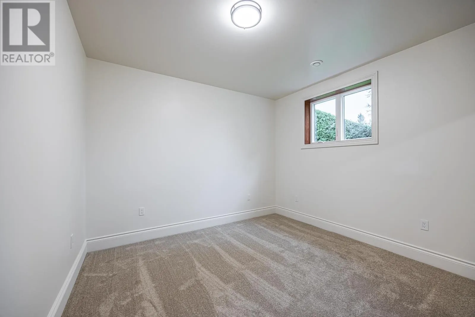 126 Queensgate BLVD