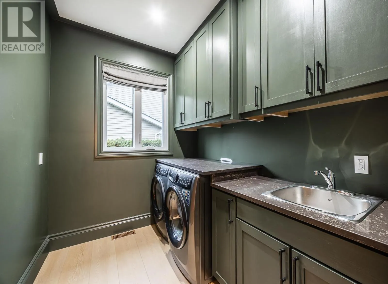 126 Queensgate BLVD