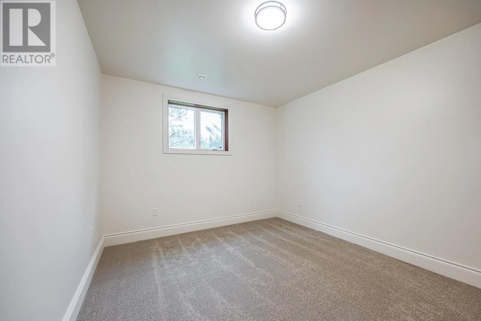 126 Queensgate BLVD