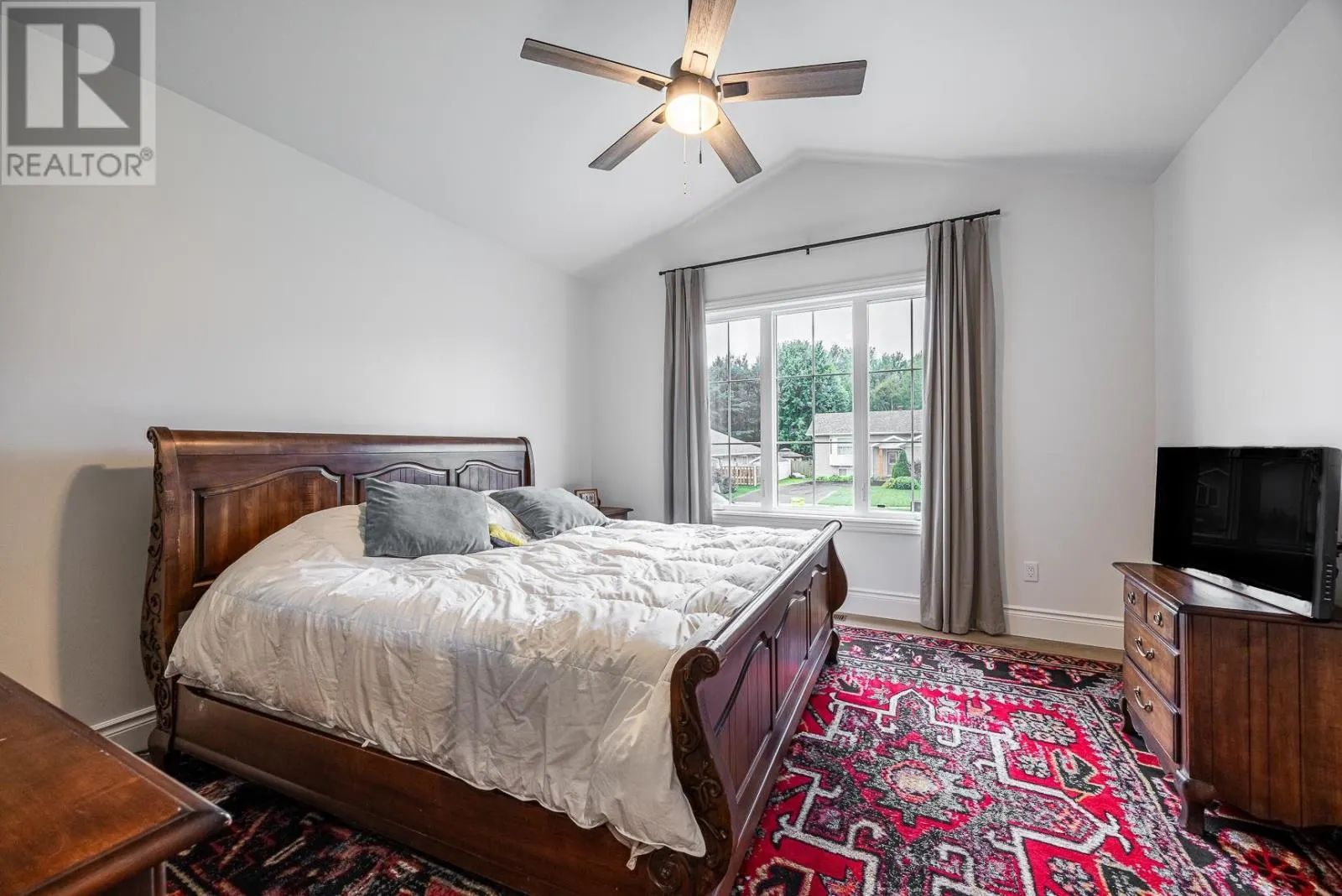 126 Queensgate BLVD