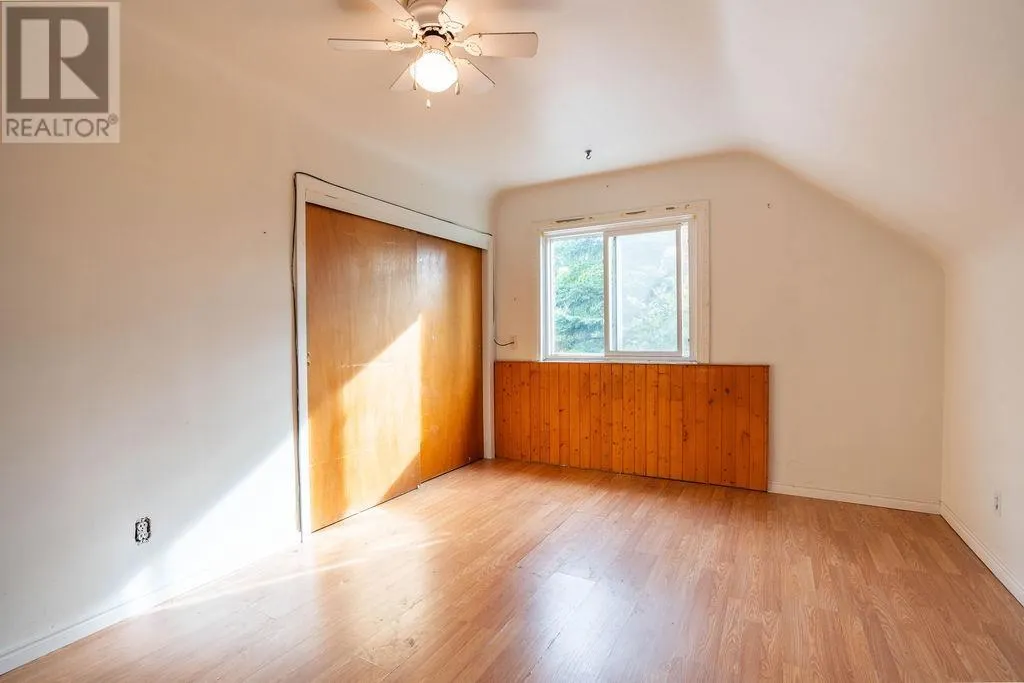 15 Grand BLVD
