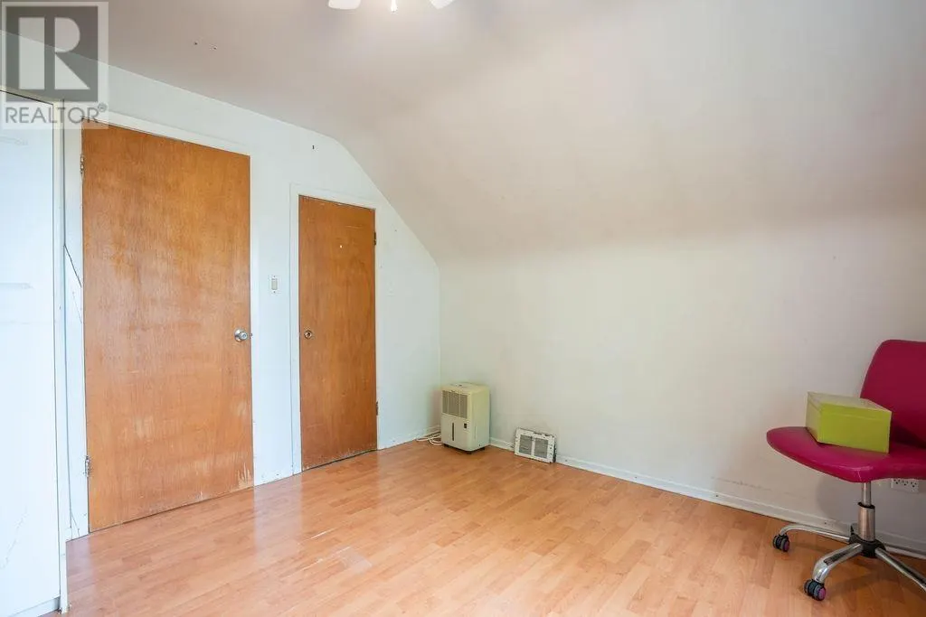 15 Grand BLVD