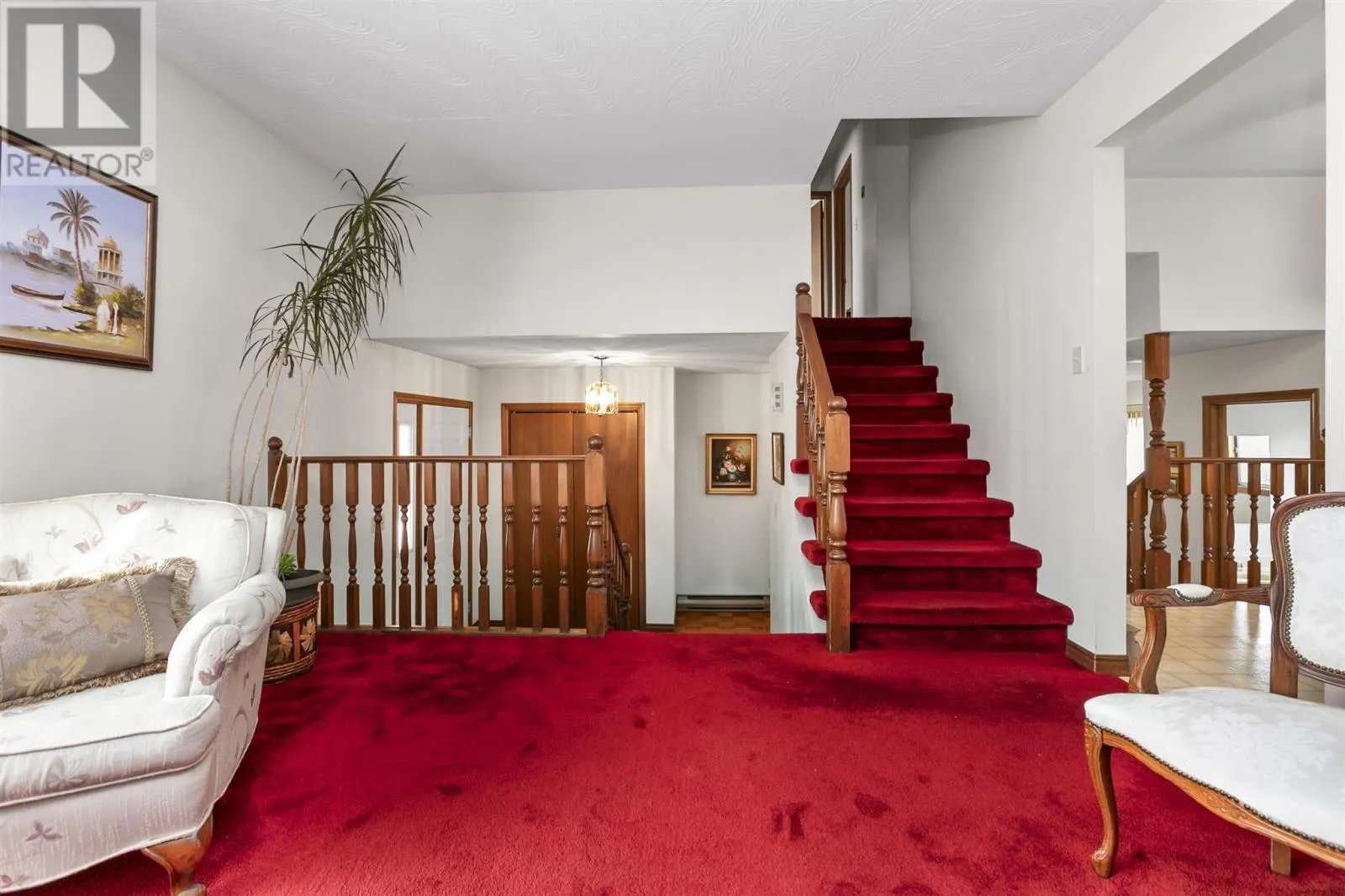 62 Laronde AVE