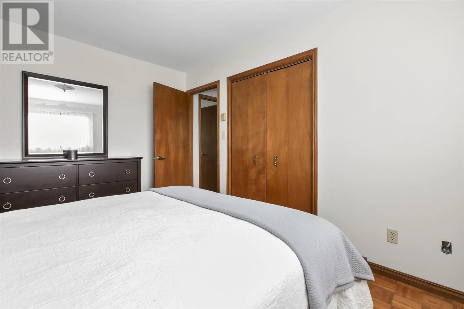 62 Laronde AVE