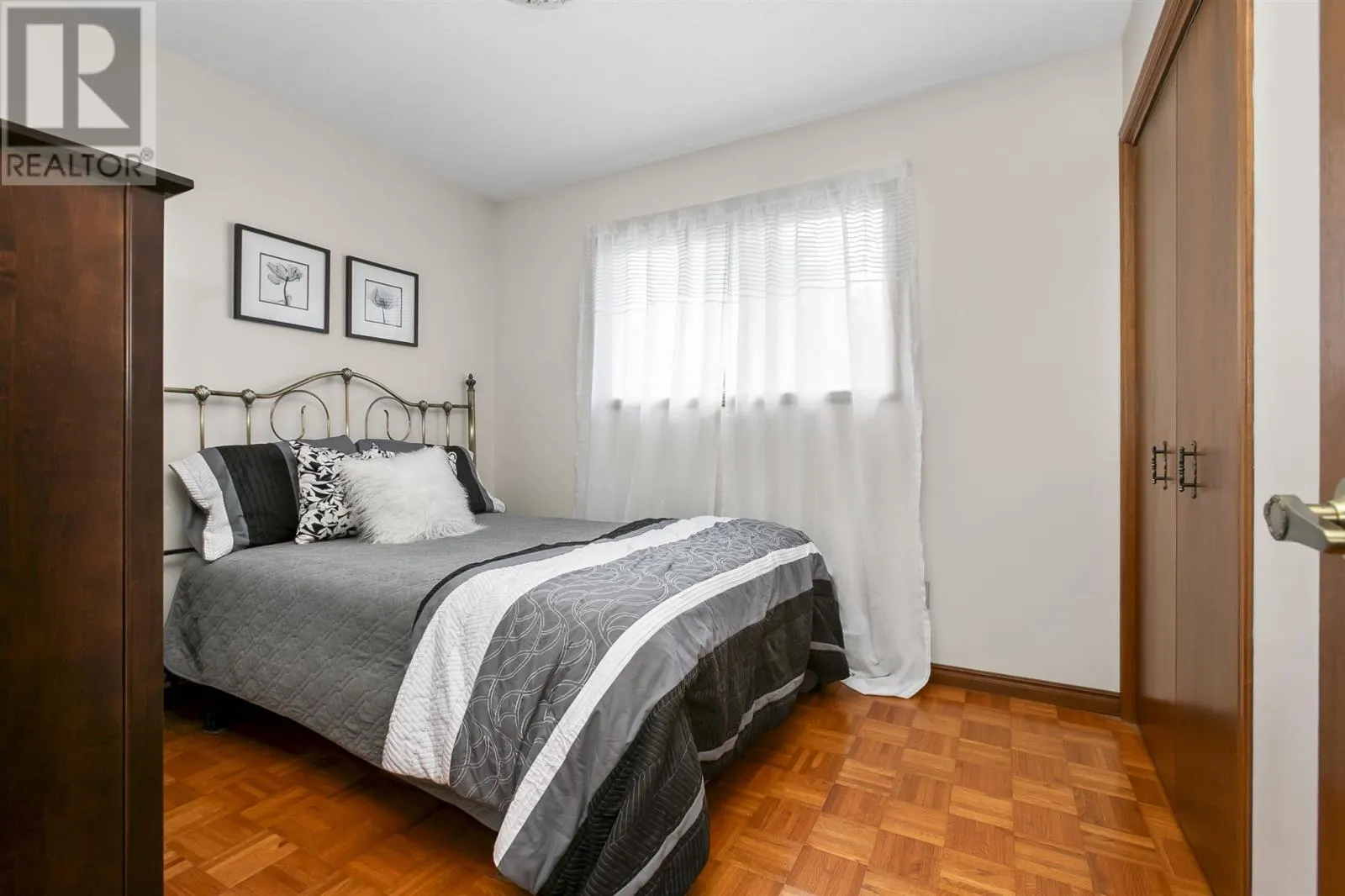 62 Laronde AVE