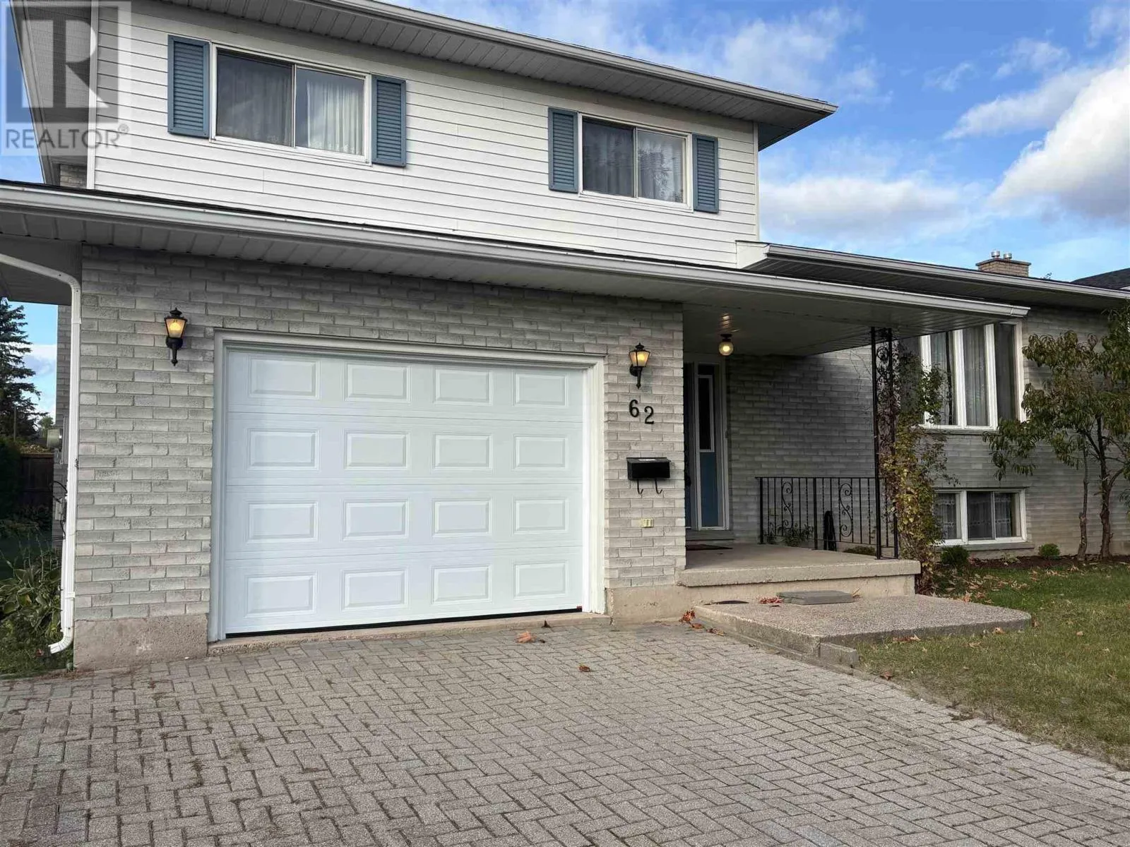 62 Laronde AVE