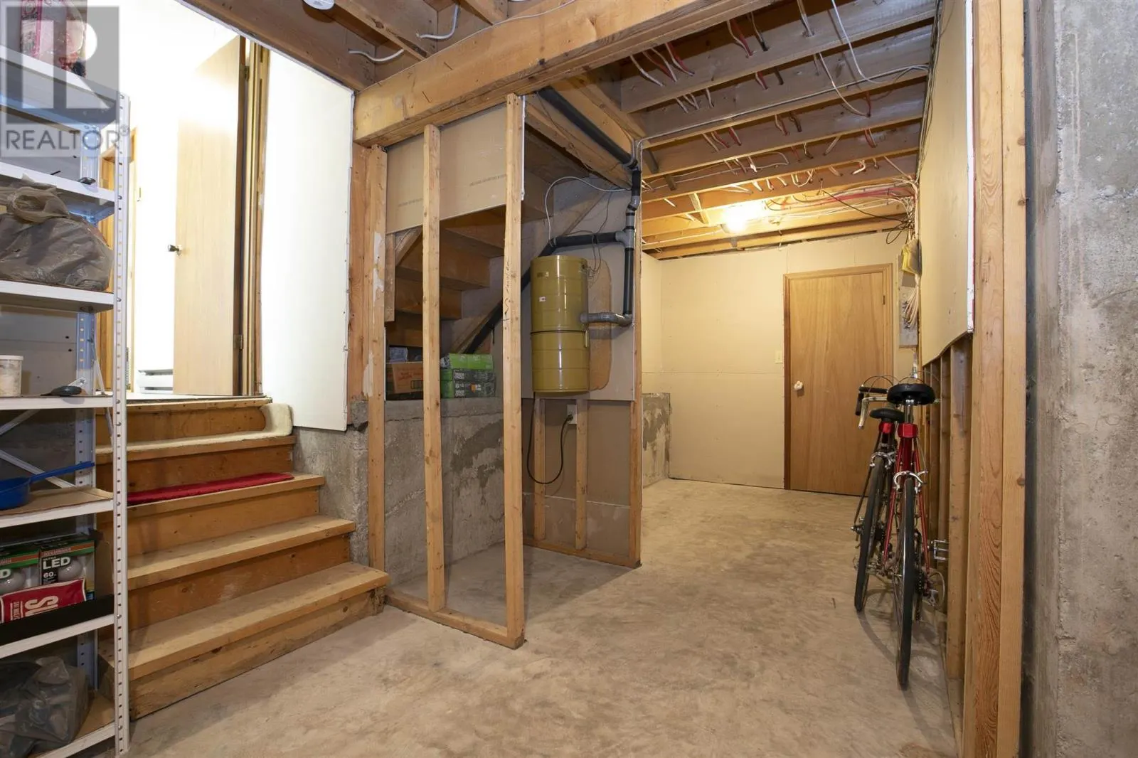62 Laronde AVE