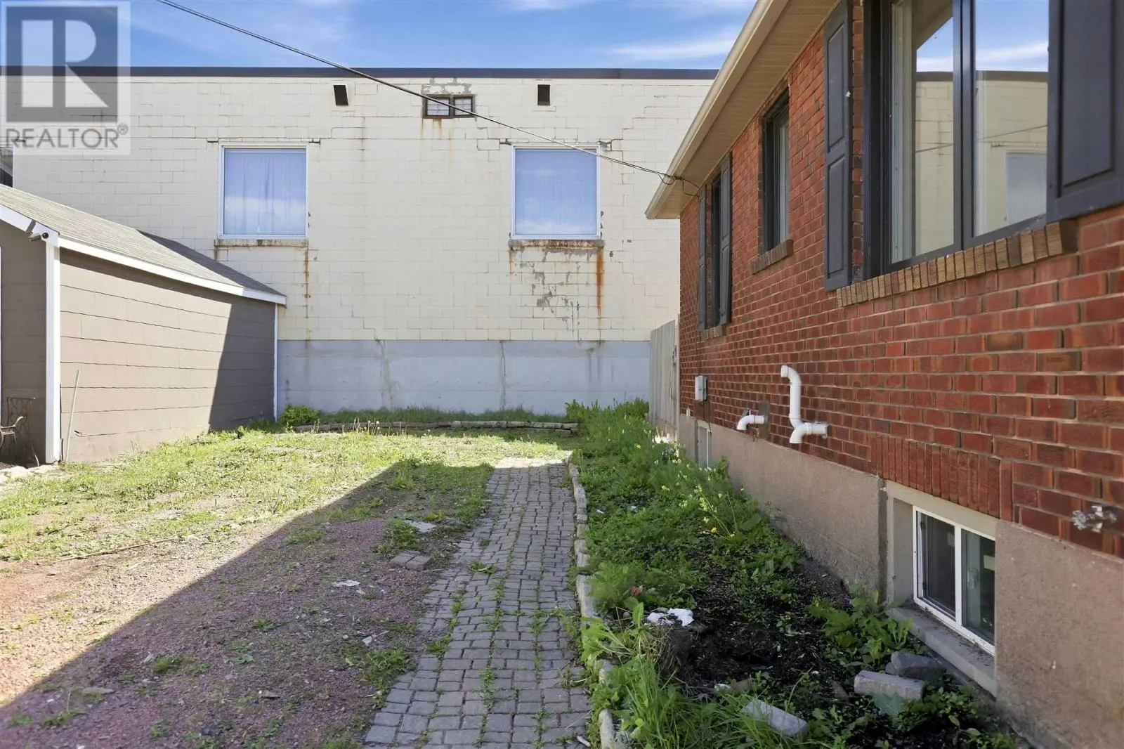 56 Dennis ST