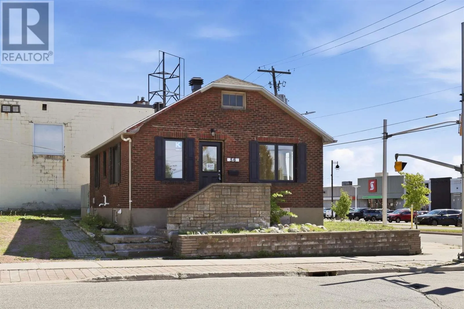 56 Dennis ST
