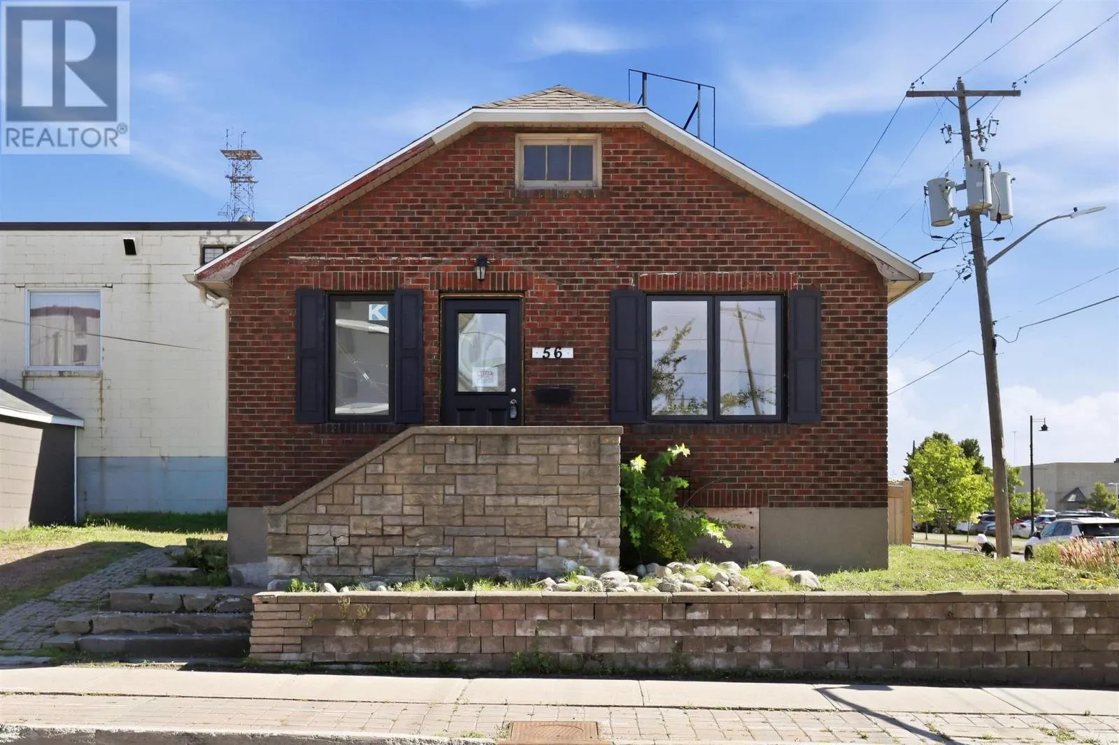 56 Dennis ST