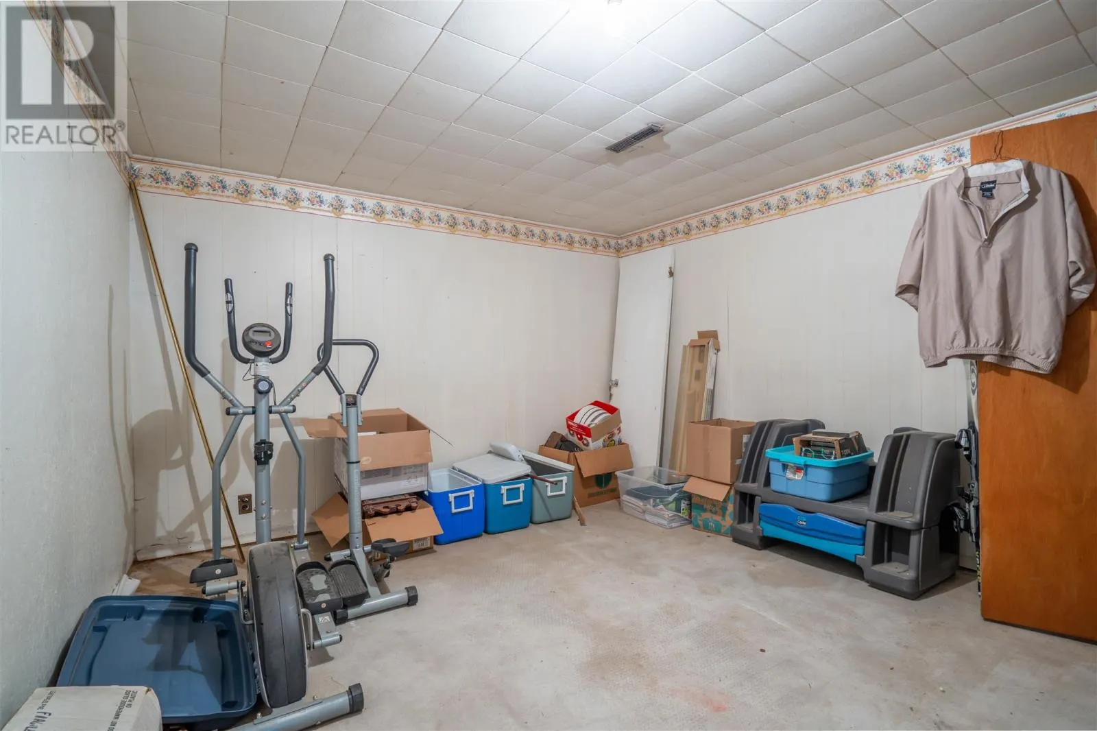 151 Chicora CRES