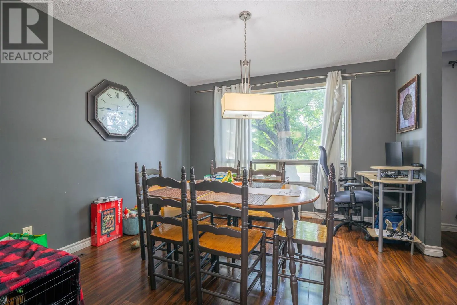 151 Chicora CRES