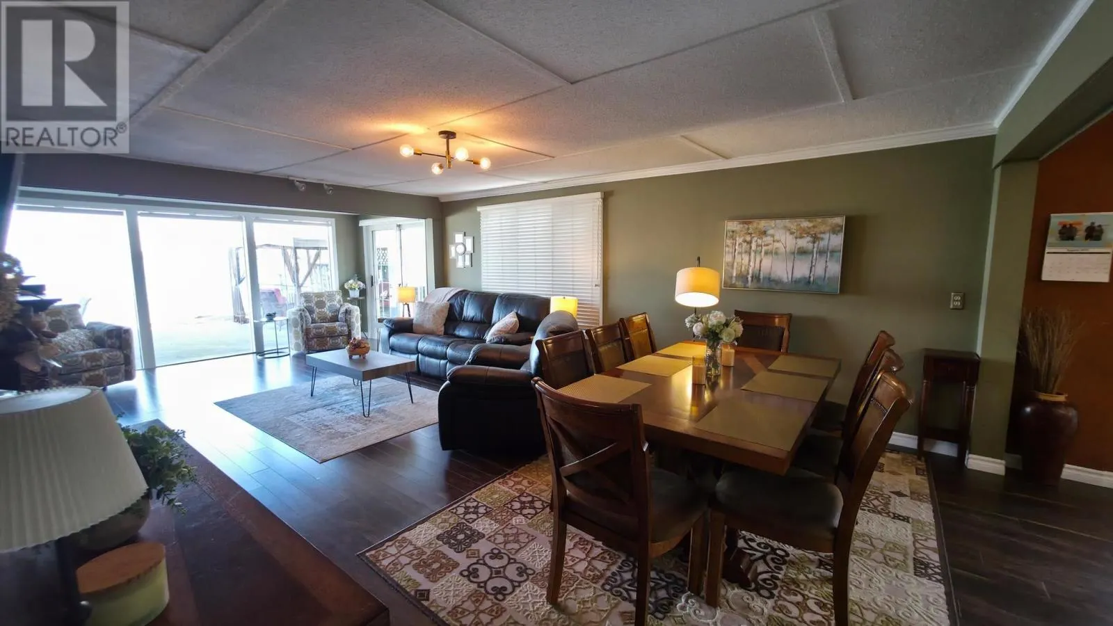 484 Red Pine DR