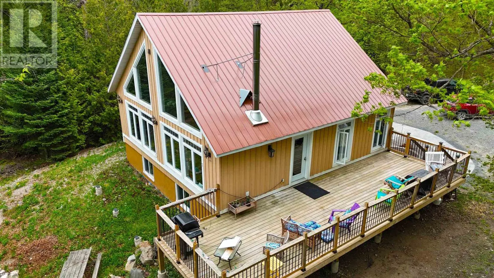884 Dunlop Shores RD