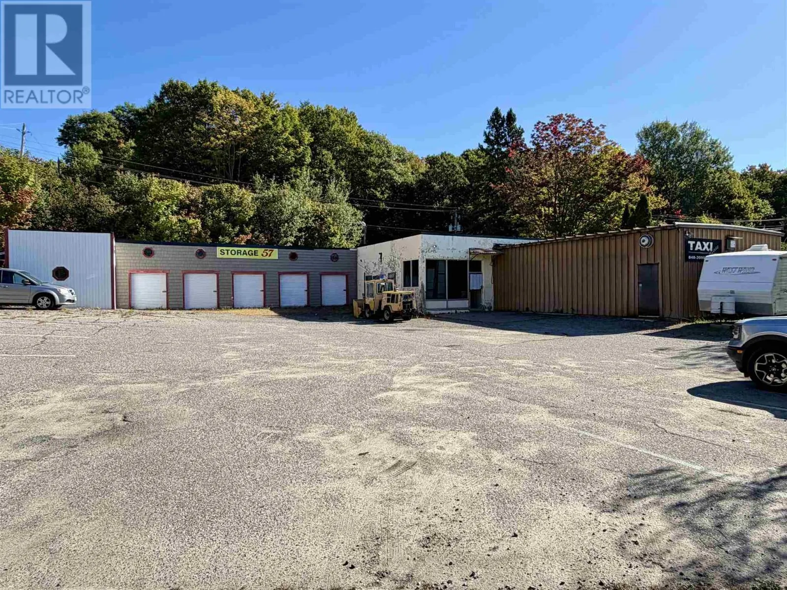 57 Mississauga AVE