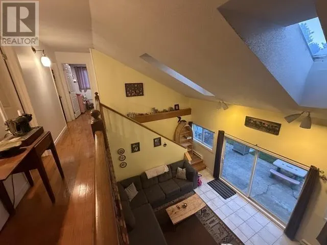35 Avery RD