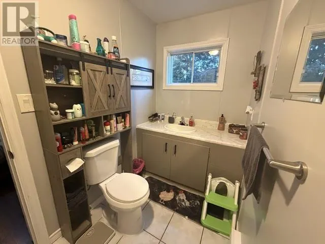 35 Avery RD