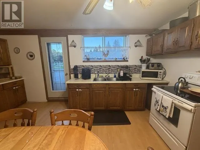 35 Avery RD