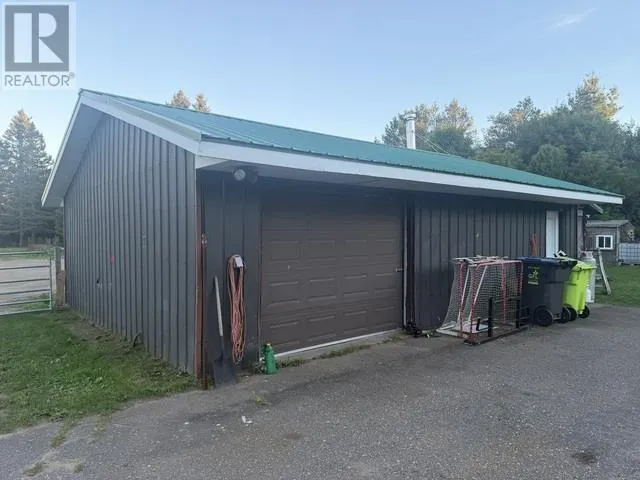 35 Avery RD