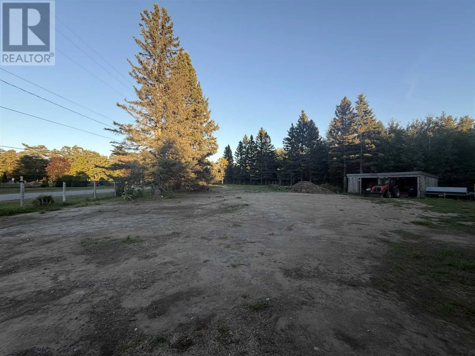 35 Avery RD