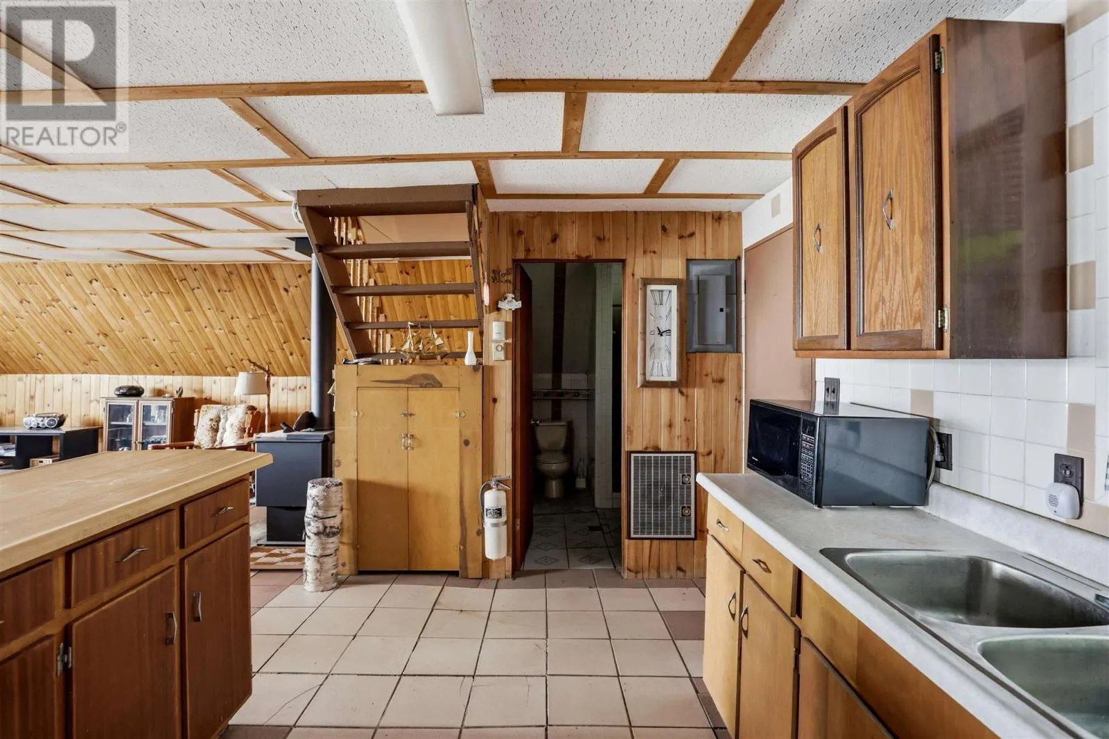 156 Kelly Creek RD