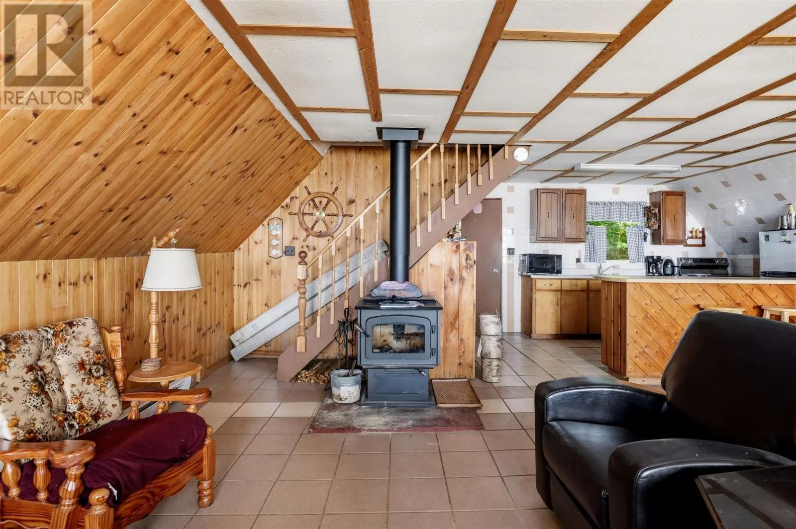 156 Kelly Creek RD