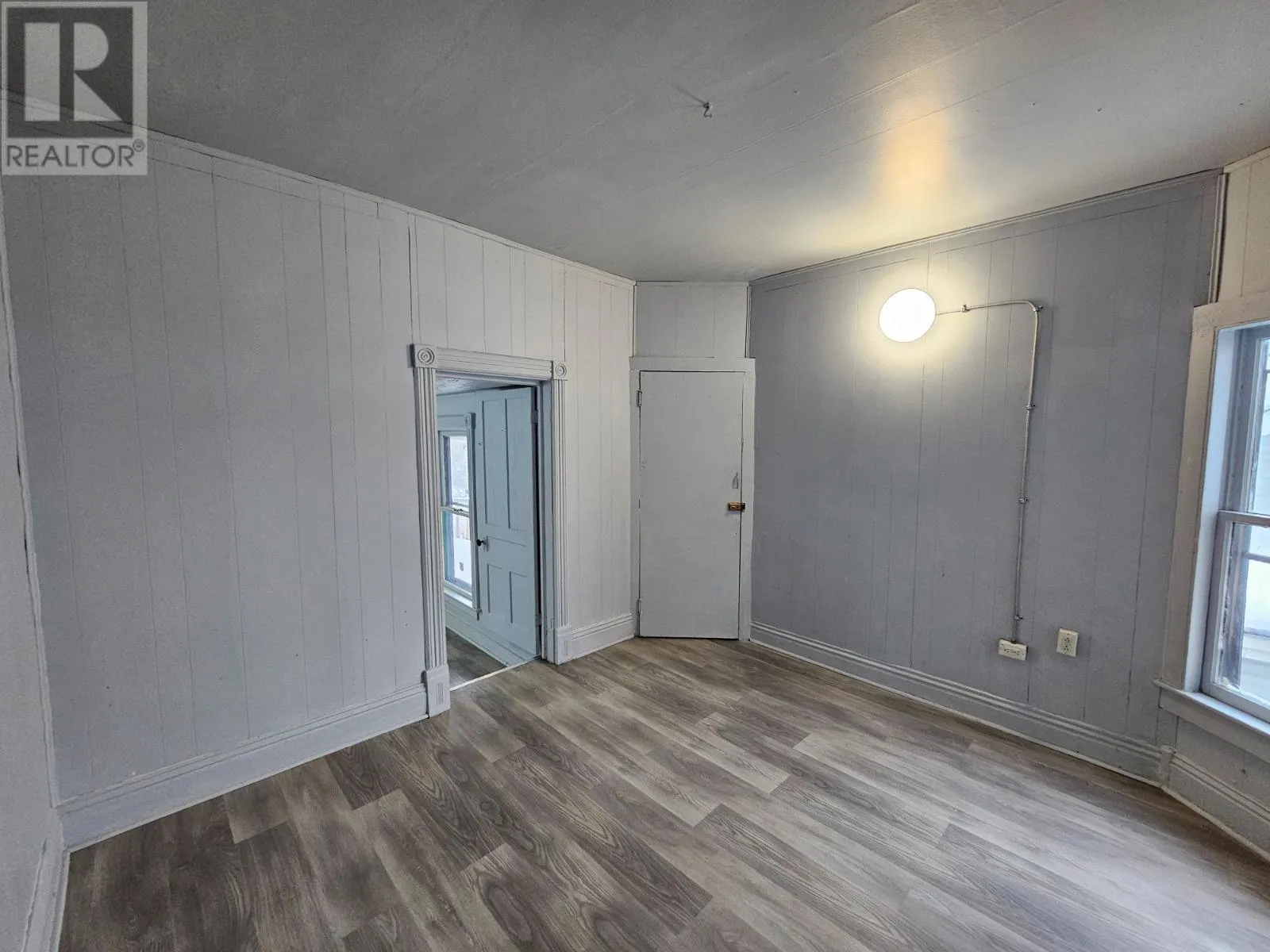 172 Pim ST
