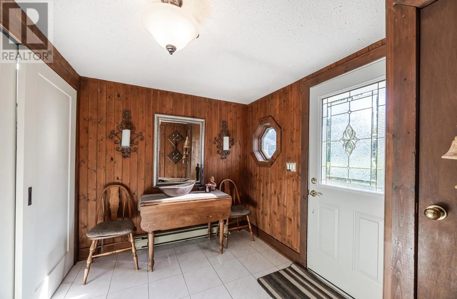 1944 Havilland Shores DR