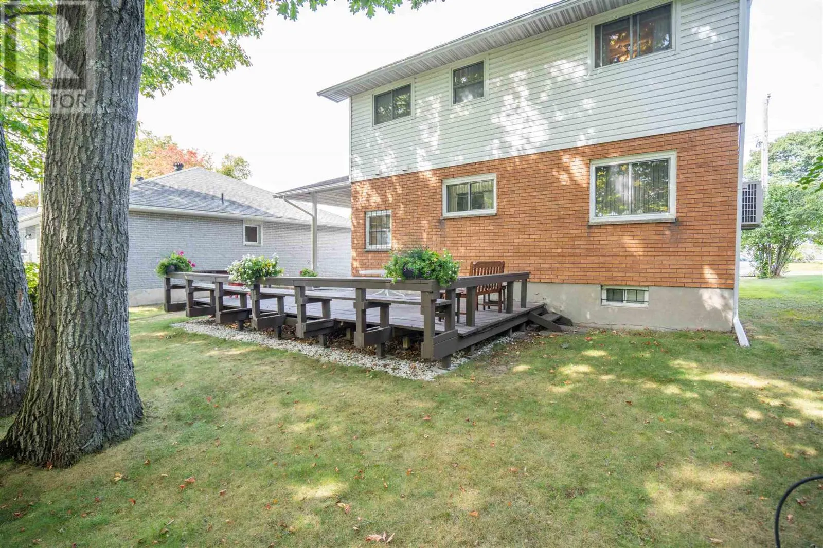 67 Rush AVE