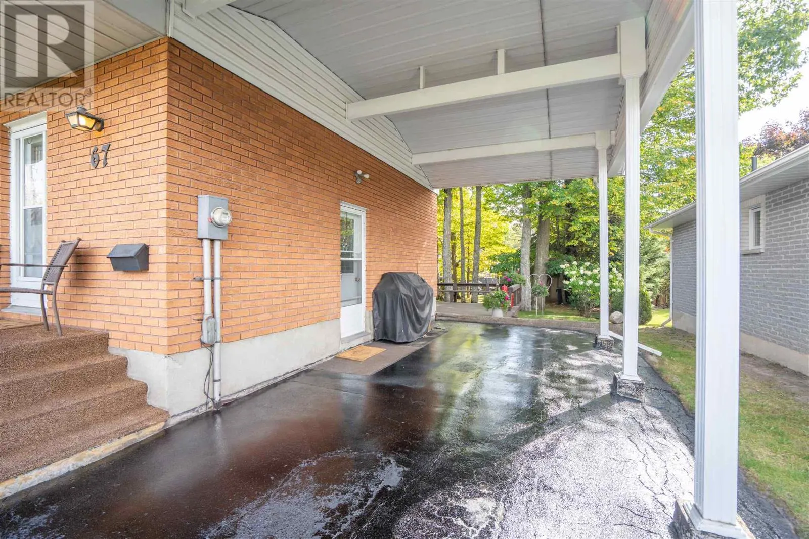67 Rush AVE