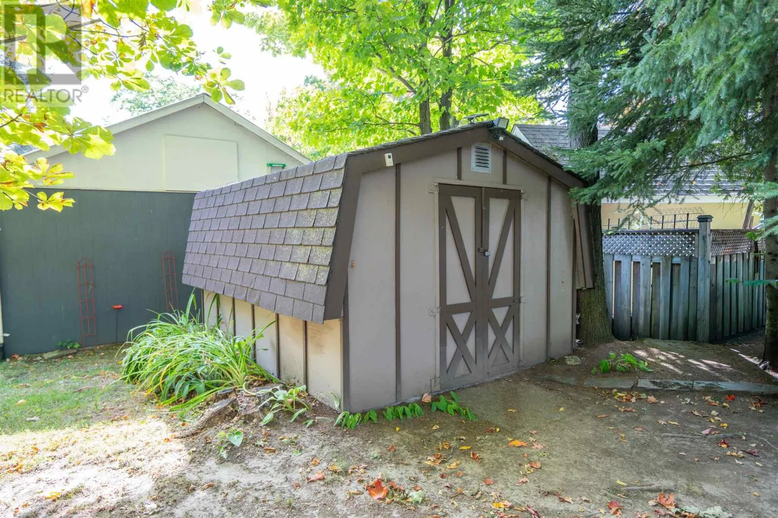 67 Rush AVE