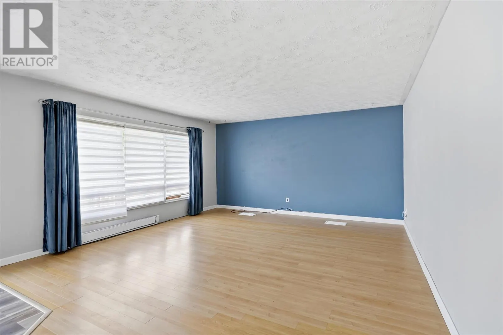 99 Findlay RD E