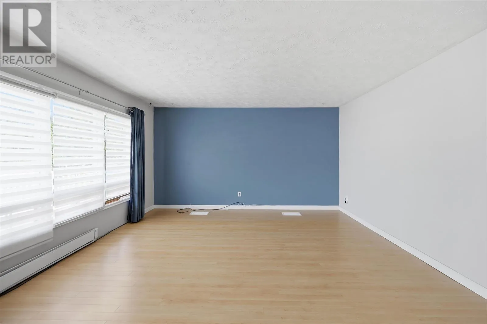 99 Findlay RD E